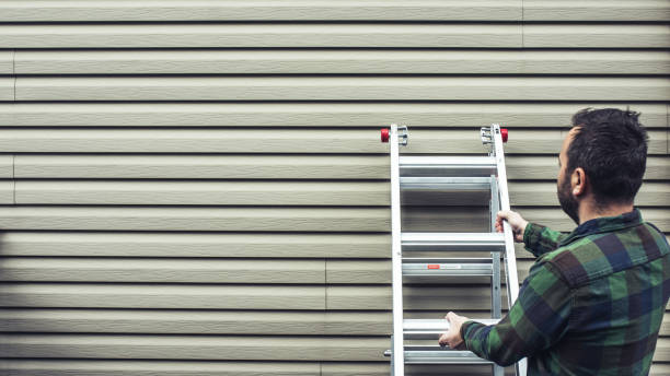 How To Choose The Right Materials for Your Siding Installation in 'Hildale, UT